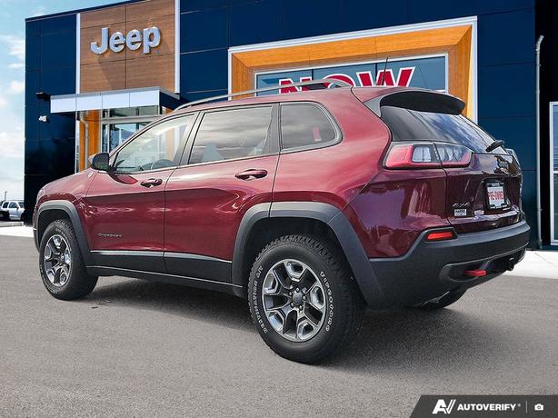 2019 Jeep Cherokee Trailhawk 4x4 | Bluetooth Connectivity | Cruise Control! image 4