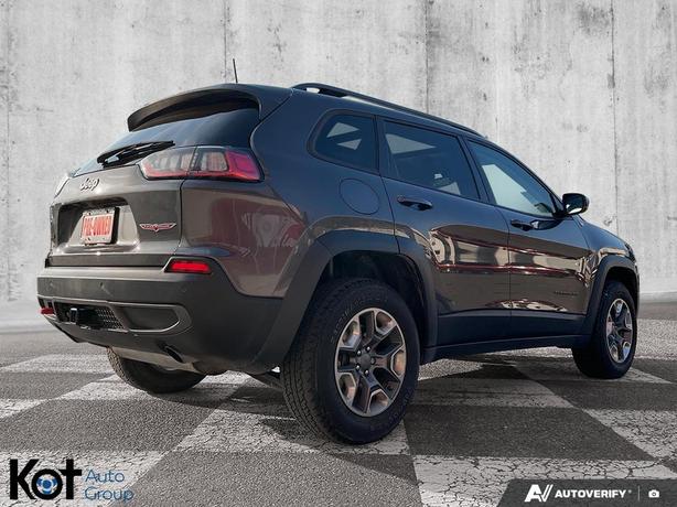 2019 Jeep Cherokee Trailhawk Elite | Heated Seats & Steering Wheel | Remote Star image 5