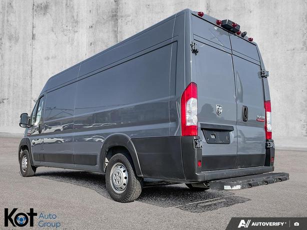 2022 RAM ProMaster Cargo Van 159" WB EXT | Power Mirrors | Cruise Control | Blin image 3