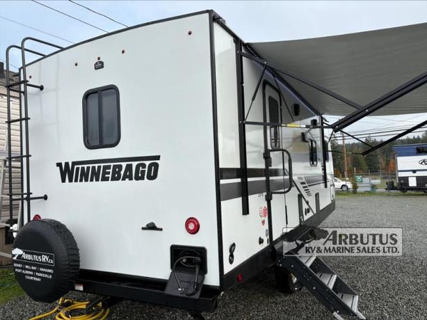 Used 2022 Winnebago Industries Towables Minnie 2327TB image 5