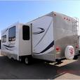 Used 2012 CrossRoads RV Zinger ZT26BH thumbnail image 6