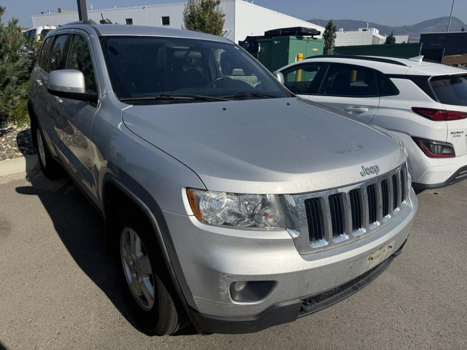 2011 Jeep Grand Cherokee Laredo display photo