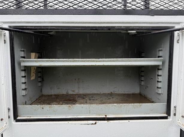 2020 Ford F-550 XLT Crew Cab 4x4 Service Truck image 6