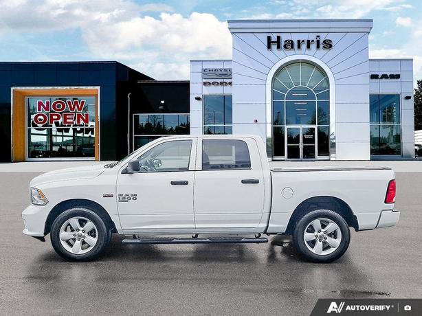 2022 RAM 1500 Classic Express 4x4 Crew Cab 5'7 Box | Remote Start | Heated Seats image 3