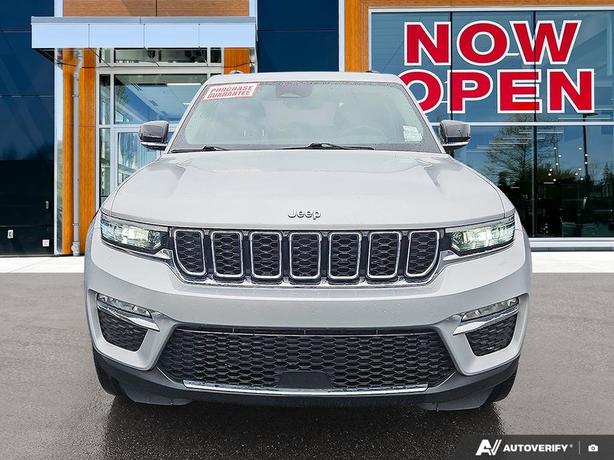 2022 Jeep Grand Cherokee Limited 4x4 | No Reported Accidents! image 2