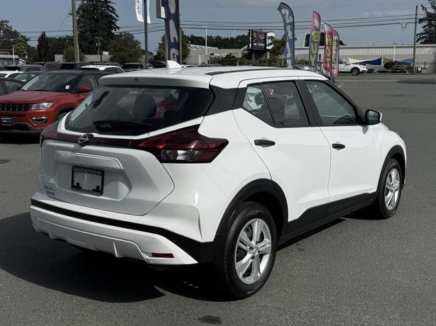 2025 Nissan Kicks Play S- 16"Wheels, Rear Parking Sensors & ABS Brakes image 6