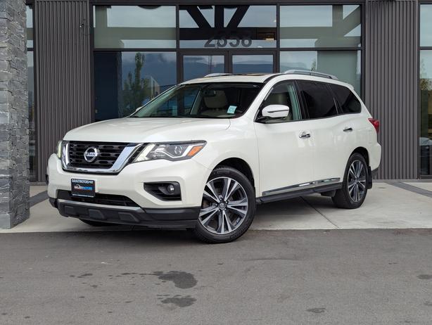 2018 Nissan Pathfinder Platinum - Heated/Vented Seats, Leather, Sunroof image 1
