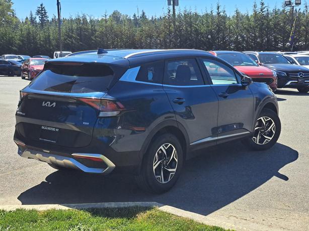2024 Kia Sportage AWD - Heated Seats, Back-Up Camera image 6