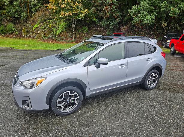 2016 Subaru  Crosstrek Premium image 2