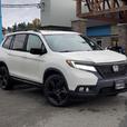 2019 Honda Passport Touring AWD - Nav, Heated Seats, Heated Wheel thumbnail image 4