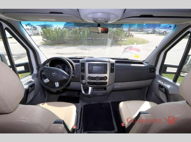 Used 2015 Triple E Unity 24TB image 7