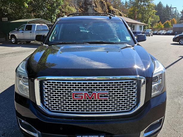 2015 GMC  Yukon Denali image 5