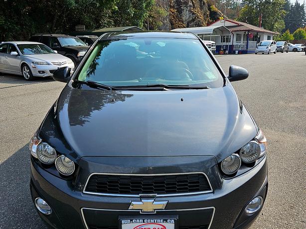 2016 Chevrolet  Sonic LT image 4