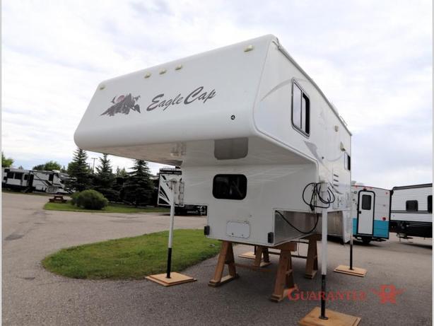 Used 2011 Eagle Cap Campers Eagle Cap 1050 image 3