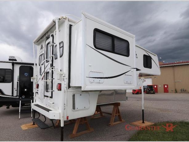 Used 2011 Eagle Cap Campers Eagle Cap 1050 image 6