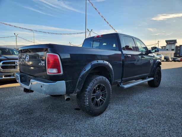 2013 RAM 3500 Laramie | 6.7L Cummins Turbo Diesel | Remote Start | Power Sunroof image 3