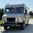 2008 Morgon Olson Workhorse W62 16-Foot Step Van Cargo Van with Rear Shelving thumbnail image 4