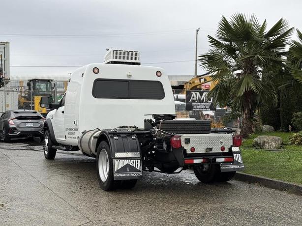 2024 RAM 5500 Highway Tractor with Sleeper and Air-Assisted Fifth Wheel image 8