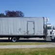 2008 Peterbilt 335 22 Foot Cube Van Reefer Air Brakes Diesel thumbnail image 6