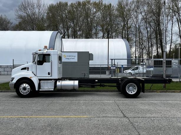 2014 Kenworth T370 PX-9 Cab and Chassis Diesel With Air Brakes image 6