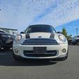 2013 MINI Cooper Hardtop | No Reported Accidents! thumbnail image 2