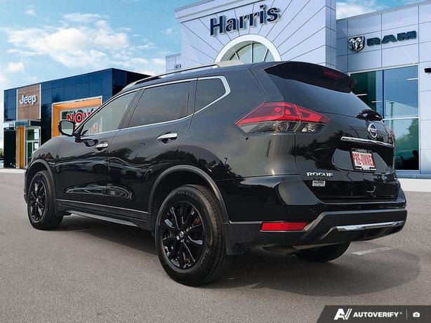 2020 Nissan Rogue AWD | Heated Seats! image 4
