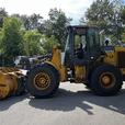 2010 John Deere 444K Z-Bar Front End Loader with 2.5 Yard Bucket Diesel thumbnail image 6