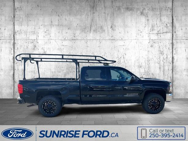 2016 Chevrolet 1500 Base image 4