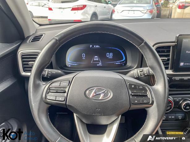 2023 Hyundai Venue Preferred BACKUP CAMERA! BLUETOOTH APPLE CARPLAY! LANE KEEPIN image 8