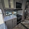 Used 2023 Thor Motor Coach Echelon LC25 thumbnail image 4
