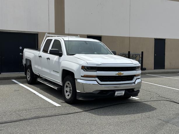 2019 Chevrolet Silverado 1500 image 1