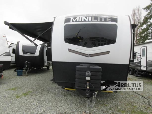 Used 2024 Forest River RV Rockwood Mini Lite 2518S image 2