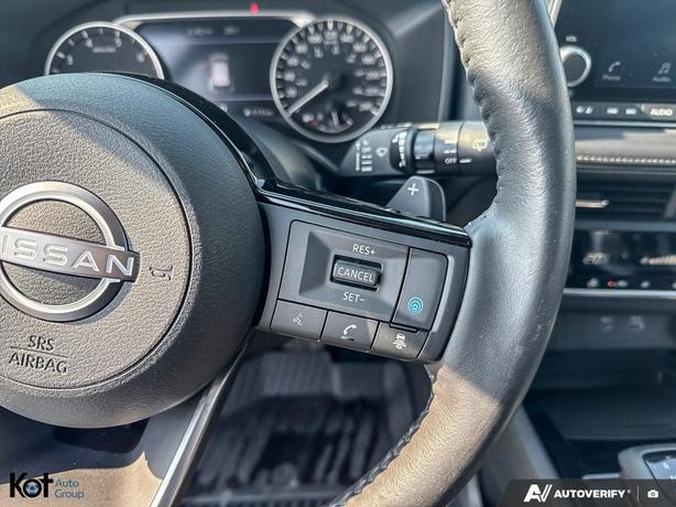 2023 Nissan Rogue Sv Moonroof image 8