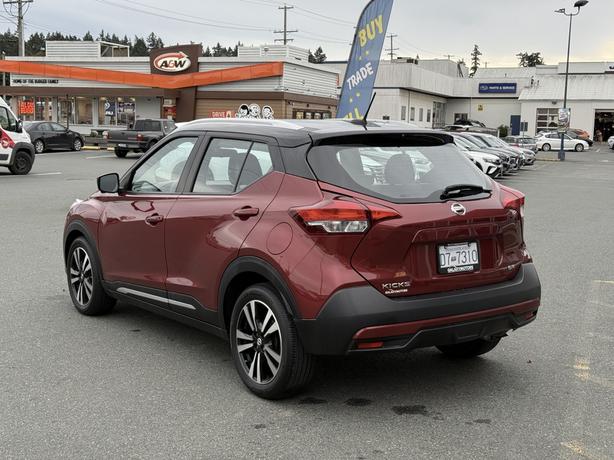 2019 Nissan Kicks SR- Front fog lights & Remote Keyless Entry image 8