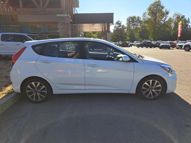 2017 Hyundai Accent - Heated Seats, Moonroof image 5