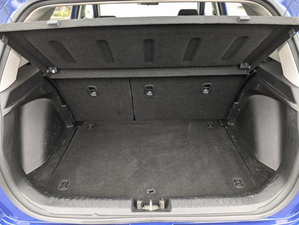 2021 Hyundai Venue Preferred - No Accidents, Heated Seats image 8