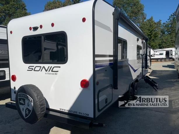 Used 2022 Venture RV Sonic SN241VFK image 3