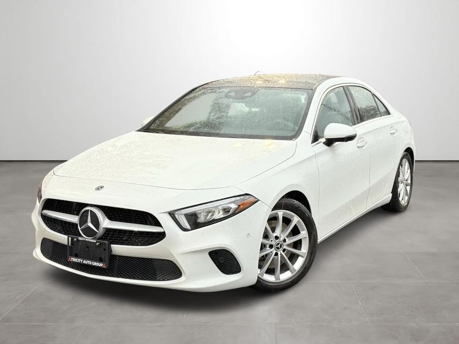 2020 Mercedes-Benz A-Class display photo