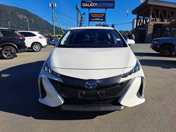 2020 Toyota Prius Prime Hybrid - Heated Seats, Heated Wheel image 3