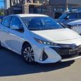 2020 Toyota Prius Prime Hybrid - Heated Seats, Heated Wheel thumbnail image 4