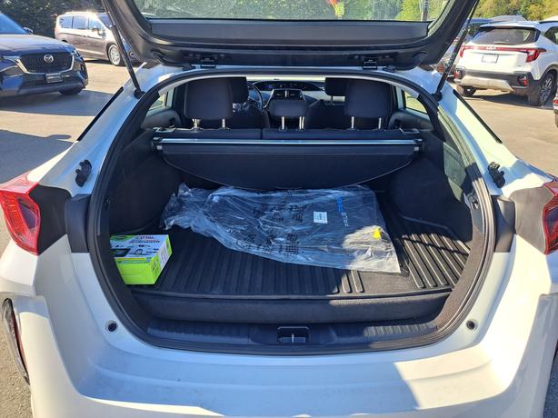 2020 Toyota Prius Prime Hybrid - Heated Seats, Heated Wheel image 8