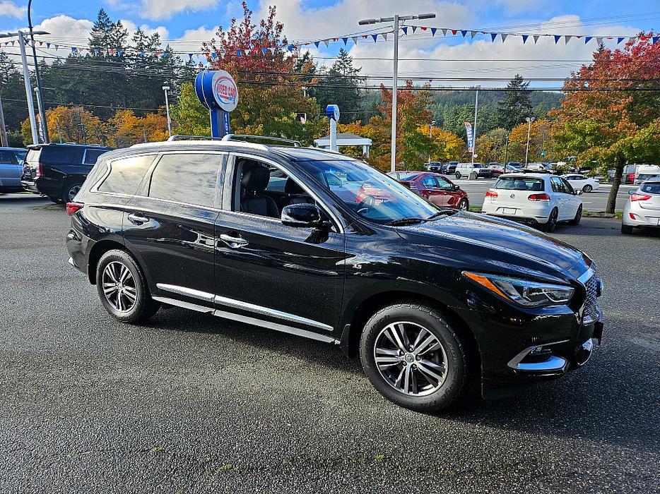 2016 Infiniti  QX60 display photo