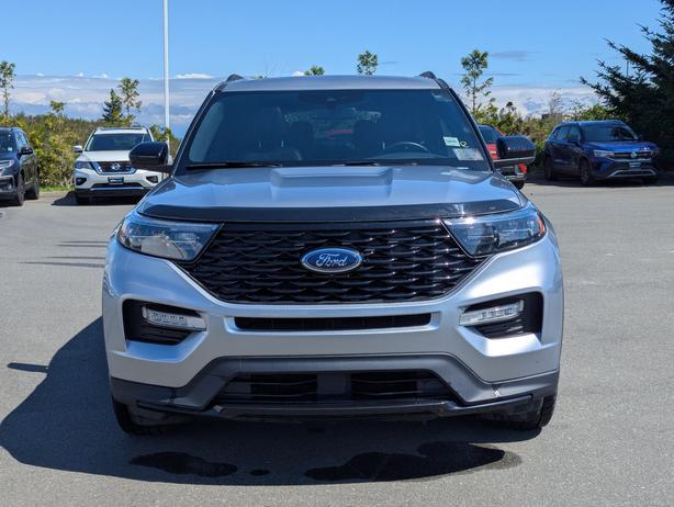 2023 Ford Explorer ST-Line - No Accidents, Sunroof, Heated Seats, 4x4 image 3