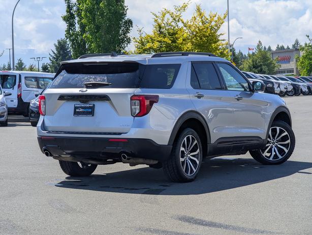 2023 Ford Explorer ST-Line - No Accidents, Sunroof, Heated Seats, 4x4 image 6