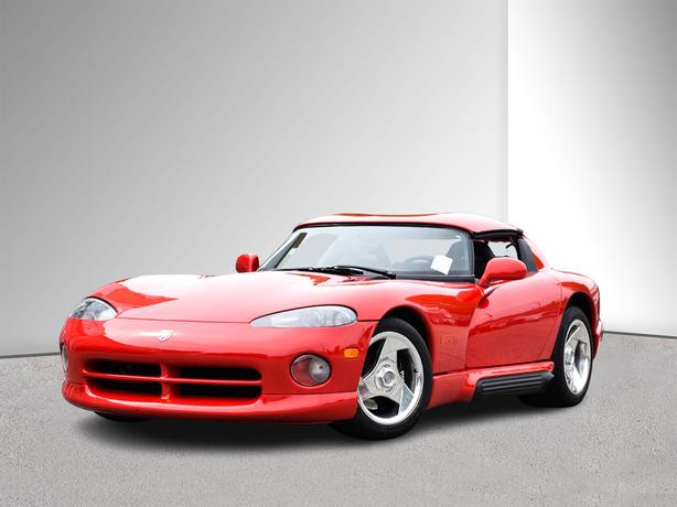 1994 Dodge Viper Sports Car - Manual Transmission image 1