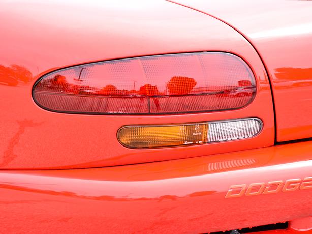 1994 Dodge Viper Sports Car - Manual Transmission image 6
