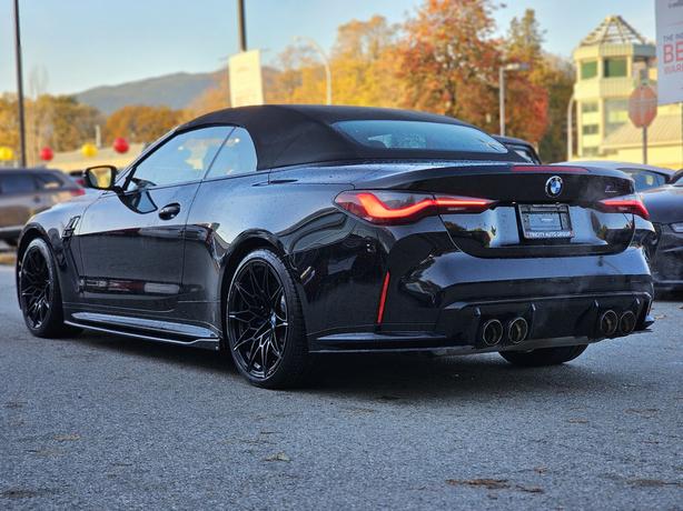 2022 BMW M4 Convertible, Competition, AWD, Local B.C image 7