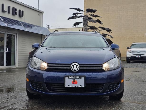 2011 Volkswagen Golf Wagon 4dr Auto Trendline image 2