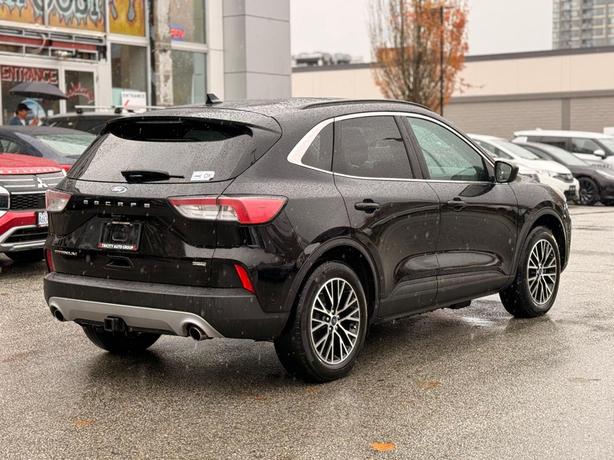 2022 Ford Escape image 6