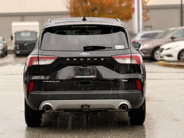 2022 Ford Escape image 7